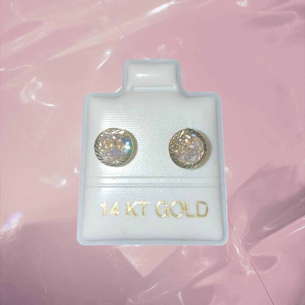 Y2K 14k gold CZ diamond stud earrings